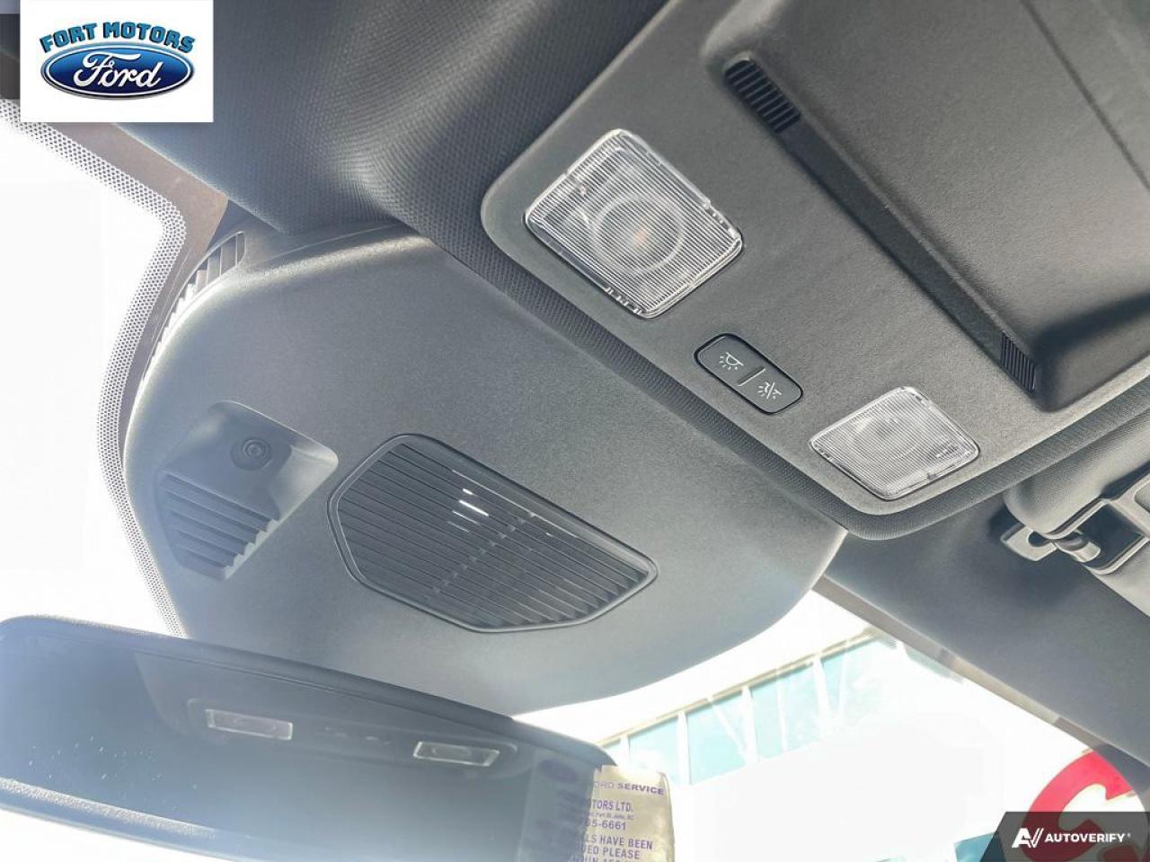 2025 Ford Escape ST-Line Elite Photo5