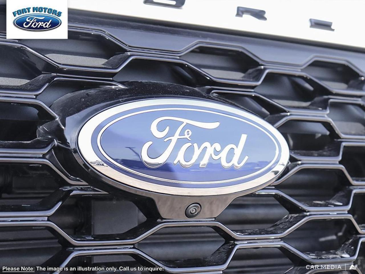 2025 Ford Explorer ST-Line Photo5