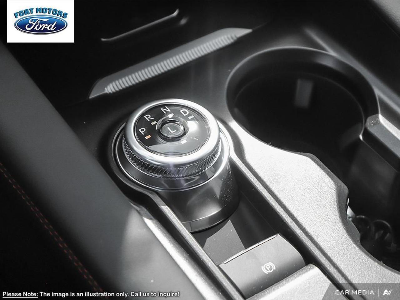 2025 Ford Explorer ST-Line Photo5