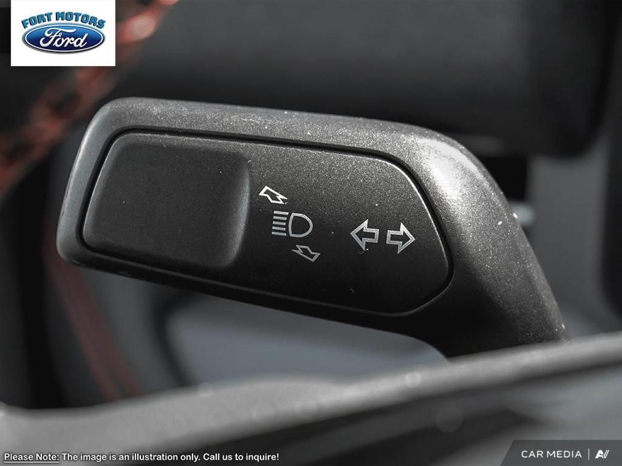 2025 Ford Explorer ST-Line Photo5