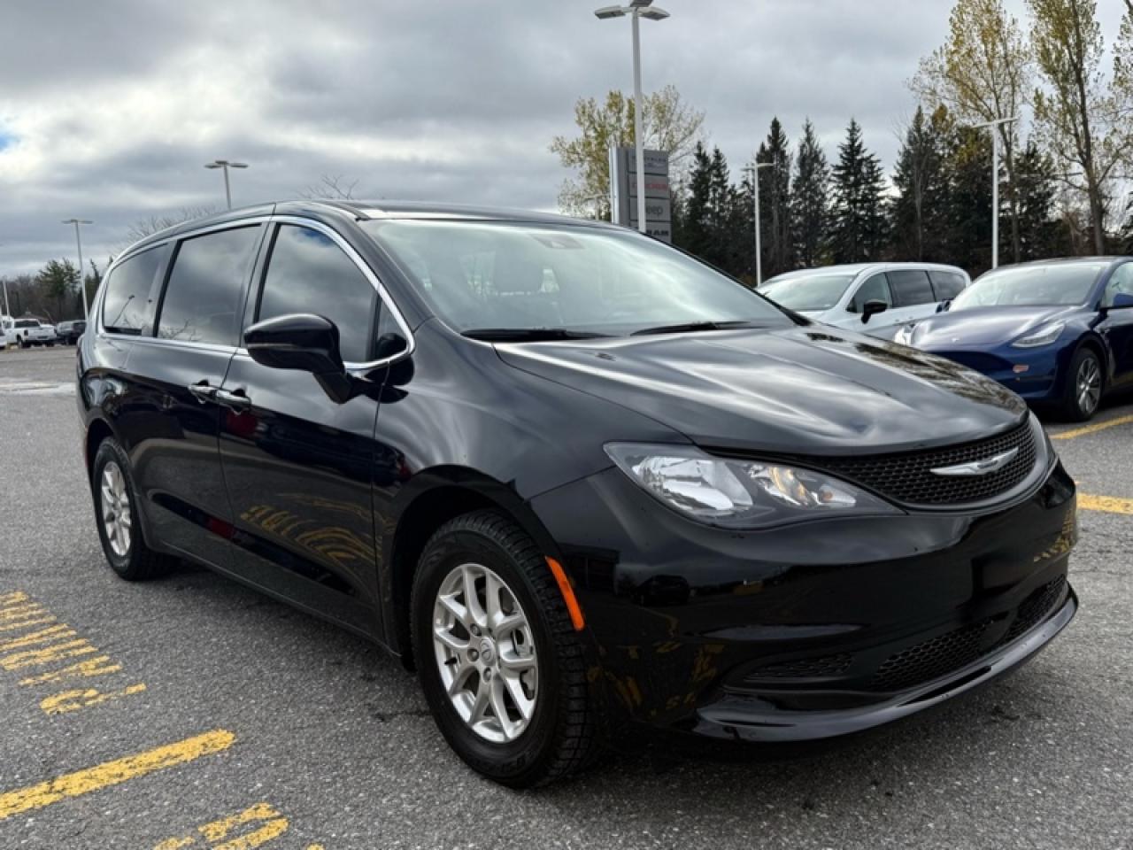 2025 Dodge Grand Caravan SXT  - Heated Seats Photo3