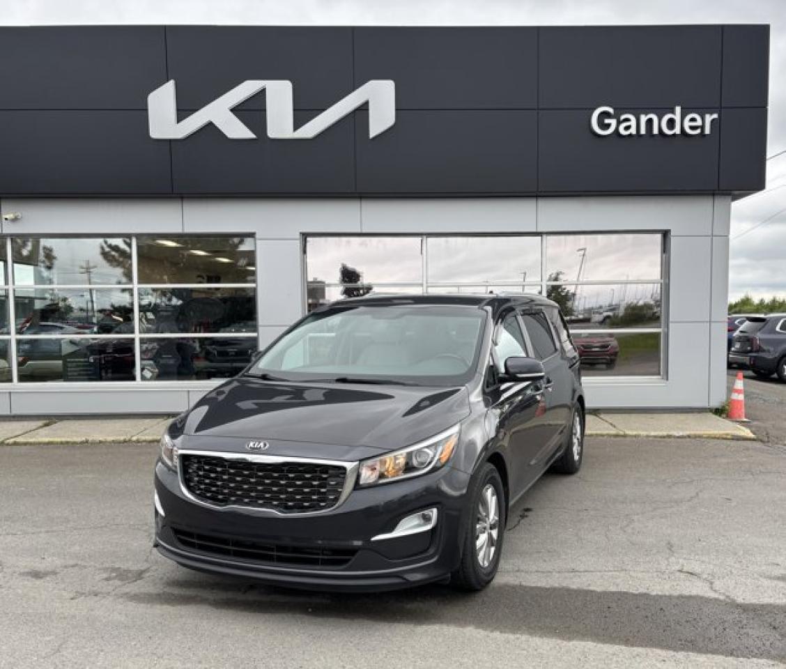 Used 2020 Kia Sedona LX+ for sale in Gander, NL
