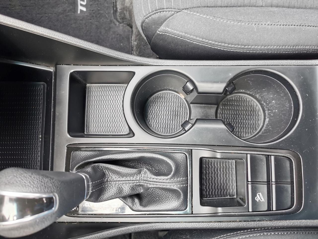 2019 Hyundai Tucson SE - Photo #18