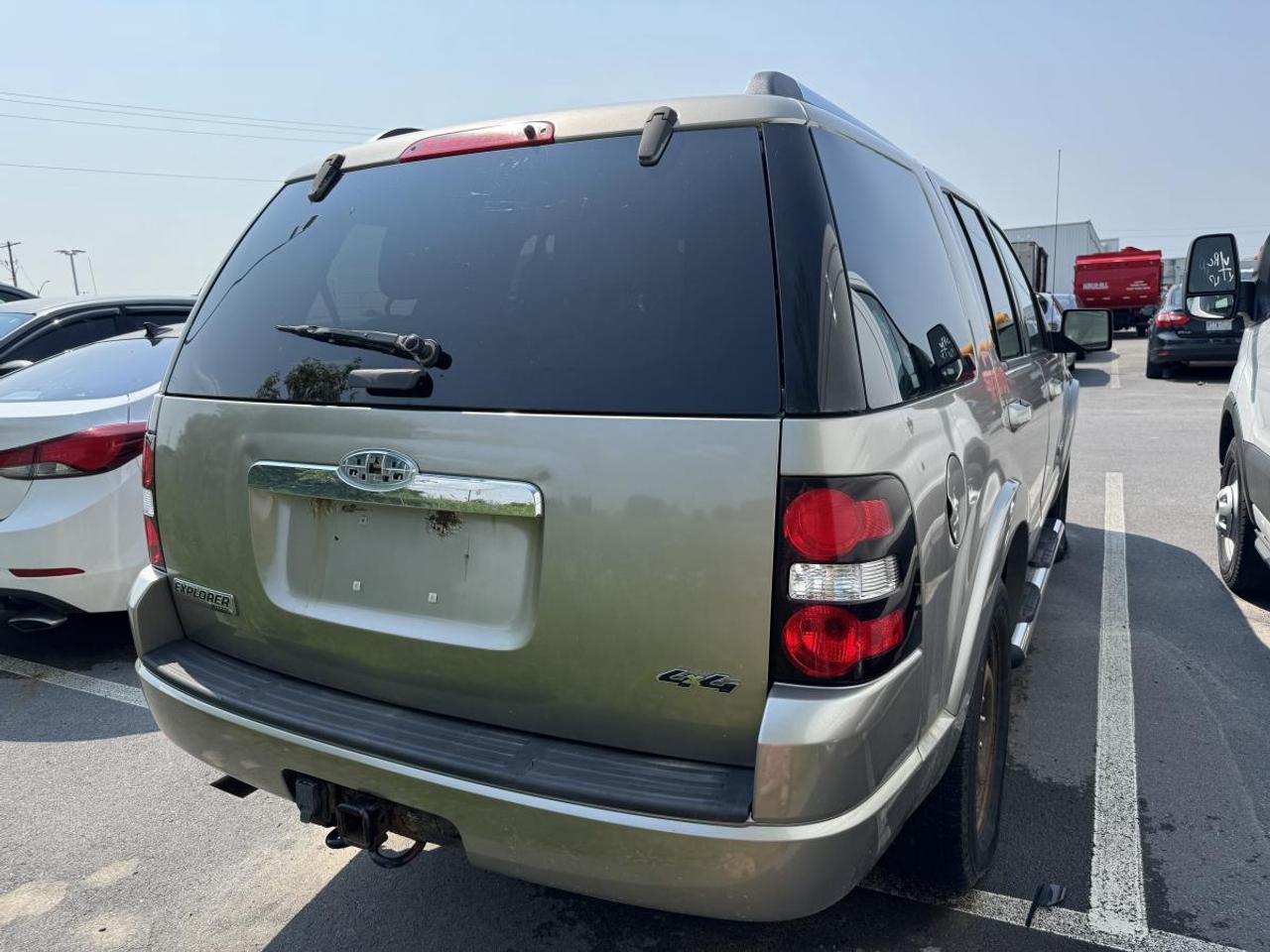 2008 Ford Explorer LIMITED Photo4