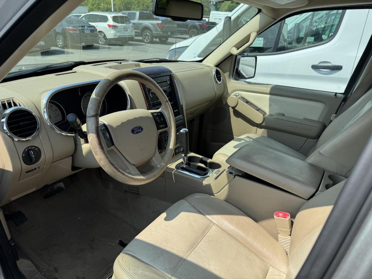 2008 Ford Explorer LIMITED Photo