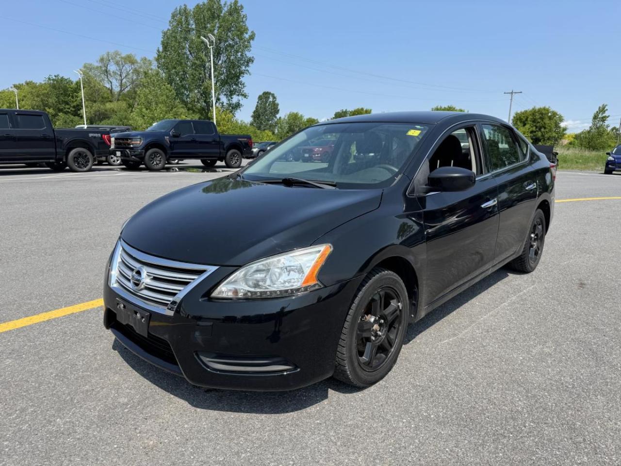 Used 2015 Nissan Sentra SL for sale in Kingston, ON
