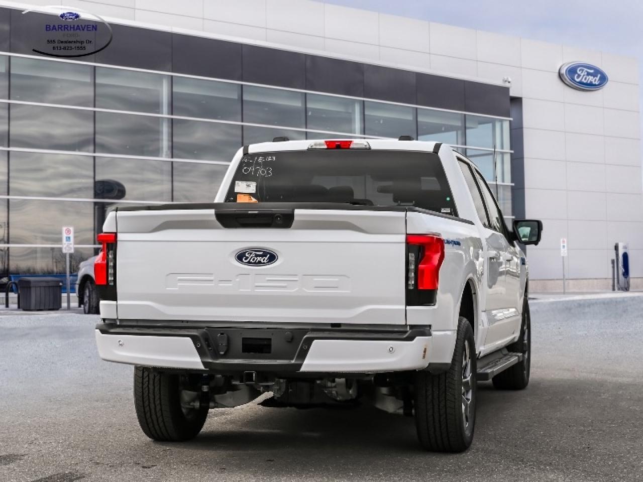 2025 Ford F-150 Lightning Flash Photo2