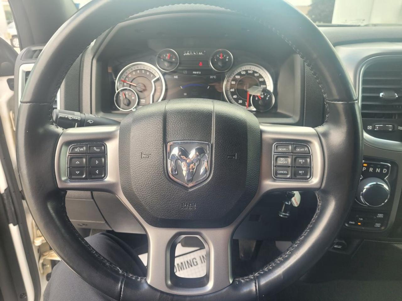 2021 RAM 1500 Classic WARLOCK Photo12