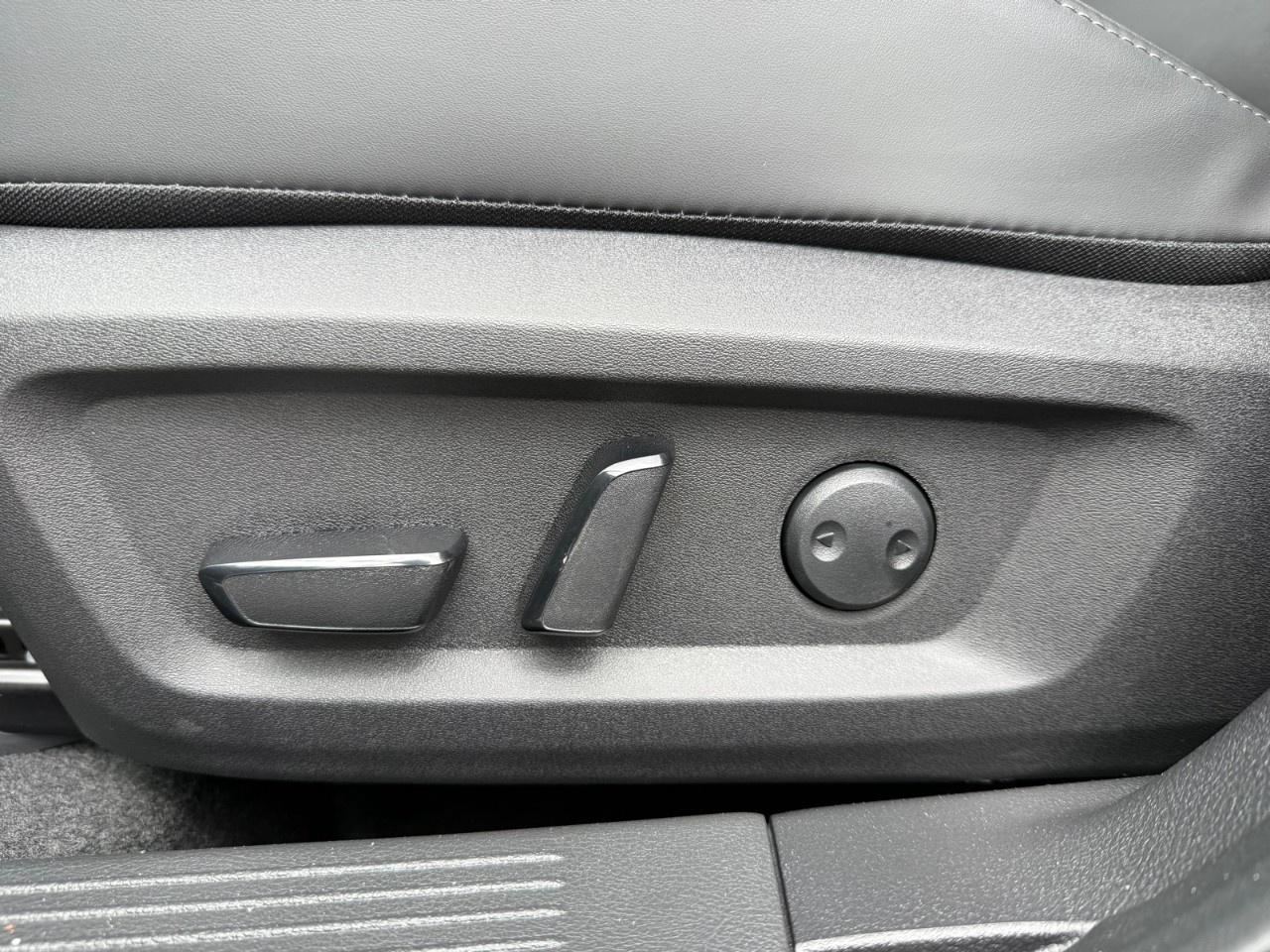 12656544