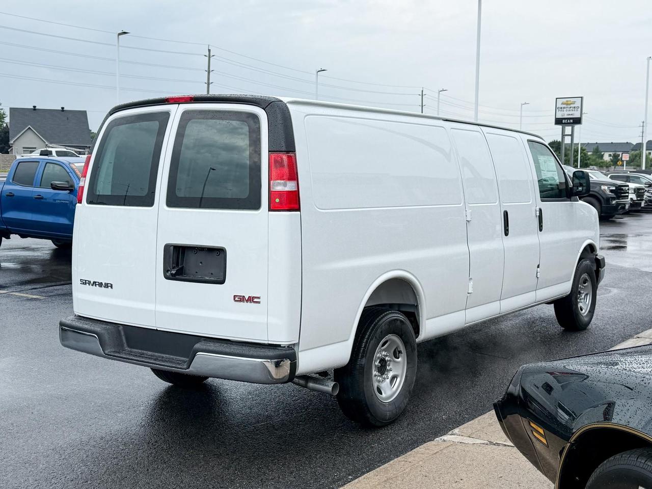2025 GMC Savana 2500 Work Van 4.3L V6, REMOTE START/ENTRY, POWER DRIVER SEAT, AIR CONDITIONING, CRUISE CONTROL, MP3 PLAYER, BLUETOOTH, REAR VISION CAMERA Photo
