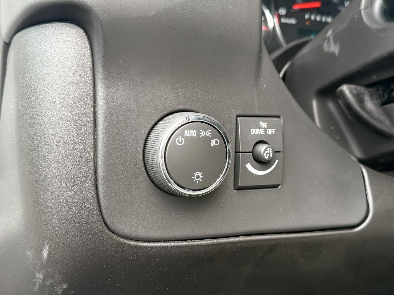 2025 GMC Savana 2500 Work Van 4.3L V6, REMOTE START/ENTRY, POWER DRIVER SEAT, AIR CONDITIONING, CRUISE CONTROL, MP3 PLAYER, BLUETOOTH, REAR VISION CAMERA Photo