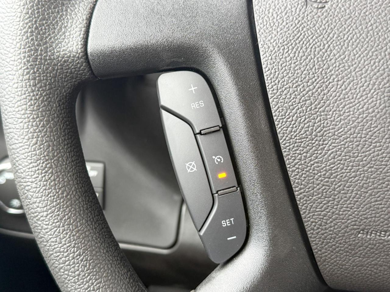 2025 GMC Savana 2500 Work Van 4.3L V6, REMOTE START/ENTRY, POWER DRIVER SEAT, AIR CONDITIONING, CRUISE CONTROL, MP3 PLAYER, BLUETOOTH, REAR VISION CAMERA Photo