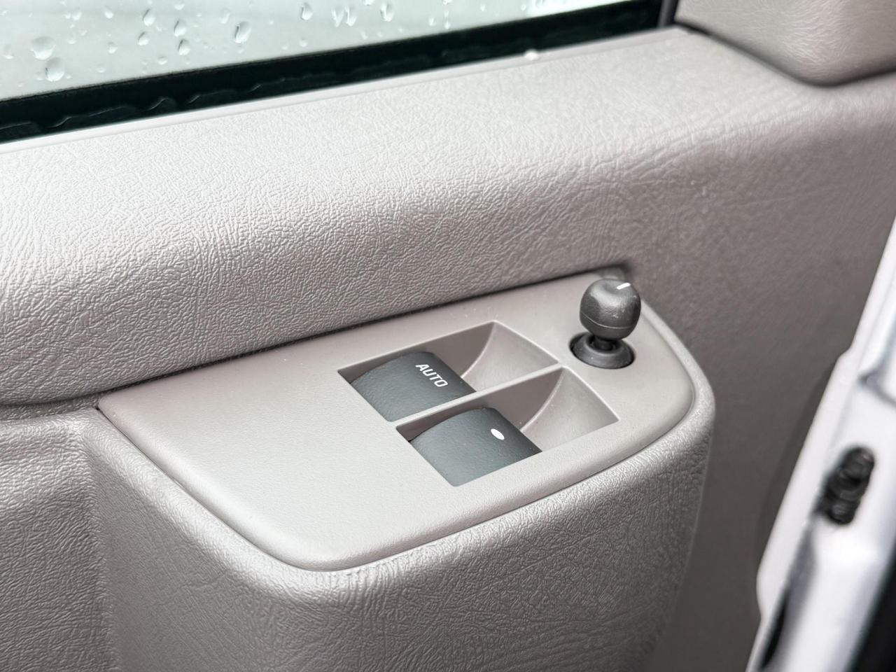 2025 GMC Savana 2500 Work Van 4.3L V6, REMOTE START/ENTRY, POWER DRIVER SEAT, AIR CONDITIONING, CRUISE CONTROL, MP3 PLAYER, BLUETOOTH, REAR VISION CAMERA Photo