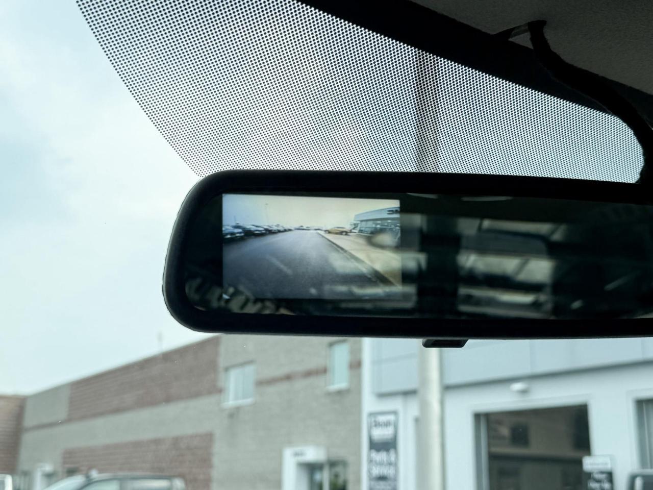 2025 GMC Savana 2500 Work Van 4.3L V6, REMOTE START/ENTRY, POWER DRIVER SEAT, AIR CONDITIONING, CRUISE CONTROL, MP3 PLAYER, BLUETOOTH, REAR VISION CAMERA Photo