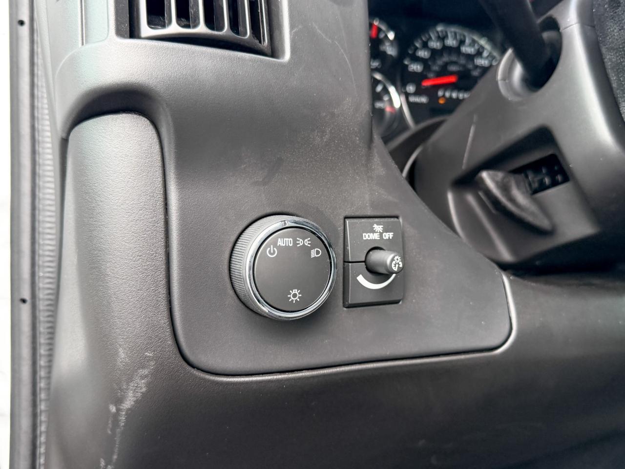 2025 GMC Savana 2500 Work Van 4.3L V6, REMOTE START/ENTRY, POWER DRIVER SEAT, AIR CONDITIONING, CRUISE CONTROL, MP3 PLAYER, BLUETOOTH, REAR VISION CAMERA Photo