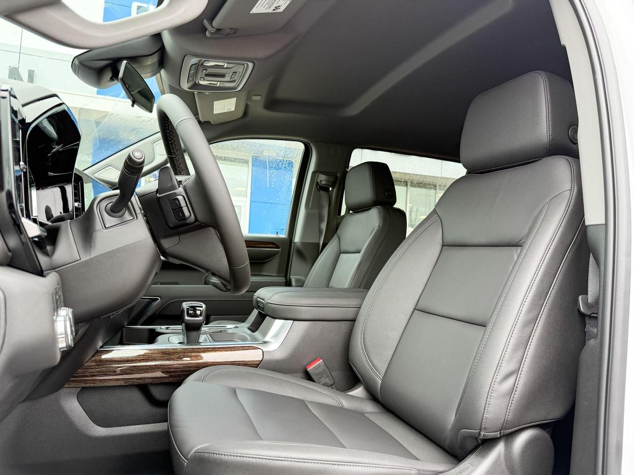 2025 GMC Sierra 1500 Elevation 5.3L V8 WITH REMOTE START/ENTRY, HEATED SEATS, HEATED STEERING WHEEL, CRUISE CONTROL, HD REAR VISION CAMERA, BOSE SOUND SYSTEM Photo