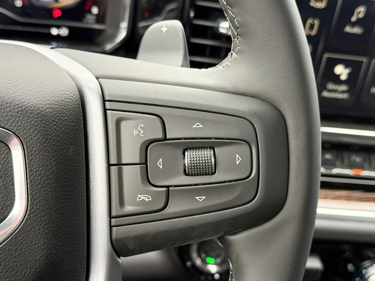 2025 GMC Sierra 1500 Elevation 5.3L V8 WITH REMOTE START/ENTRY, HEATED SEATS, HEATED STEERING WHEEL, CRUISE CONTROL, HD REAR VISION CAMERA, BOSE SOUND SYSTEM Photo