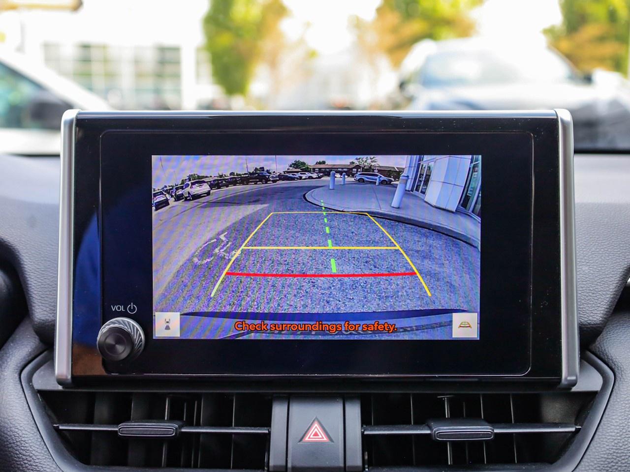 2023 Toyota RAV4 LE Photo