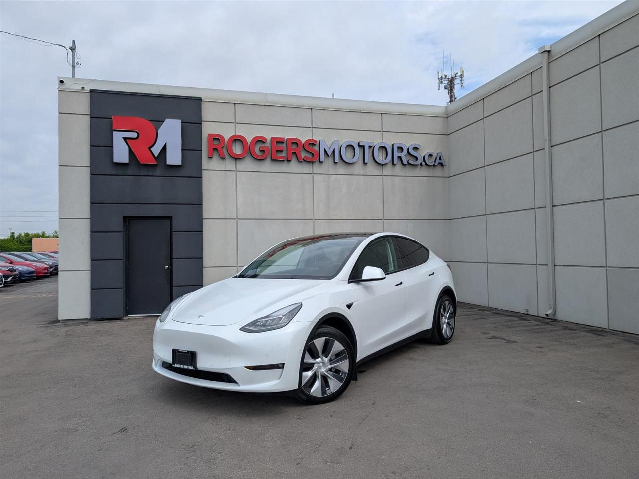 Used 2021 Tesla Model Y LONG RANGE AWD - DUAL MOTOR for sale in Oakville, ON