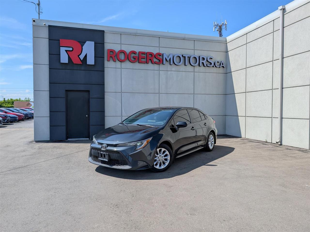 Used 2021 Toyota Corolla LE - SUNROOF - REVERSE CAM - TECH FEATURES for sale in Oakville, ON