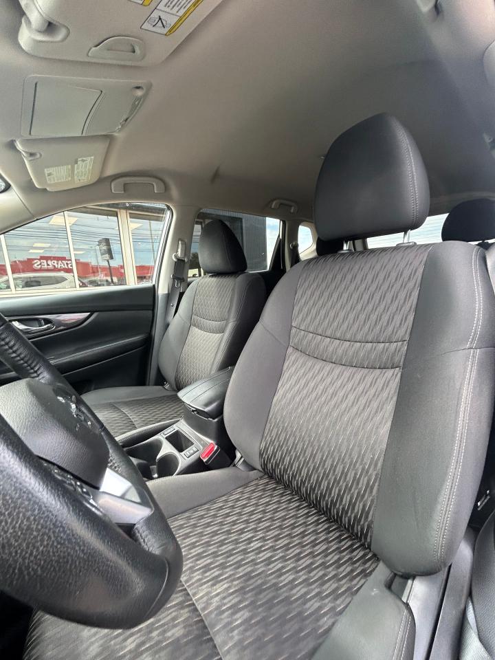 2020 Nissan Rogue S - Photo #8