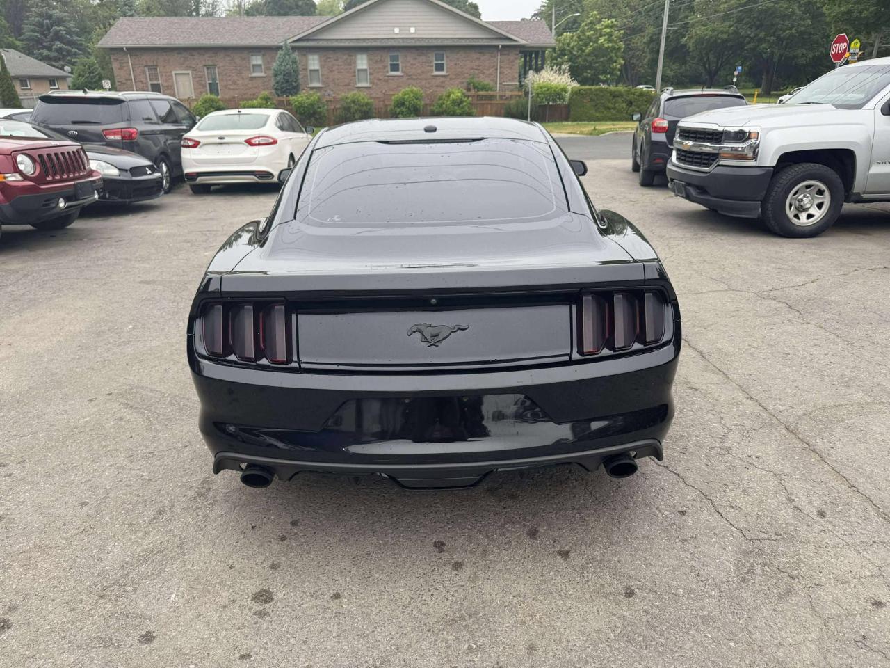 2015 Ford Mustang EcoBoost Premium - Photo #6