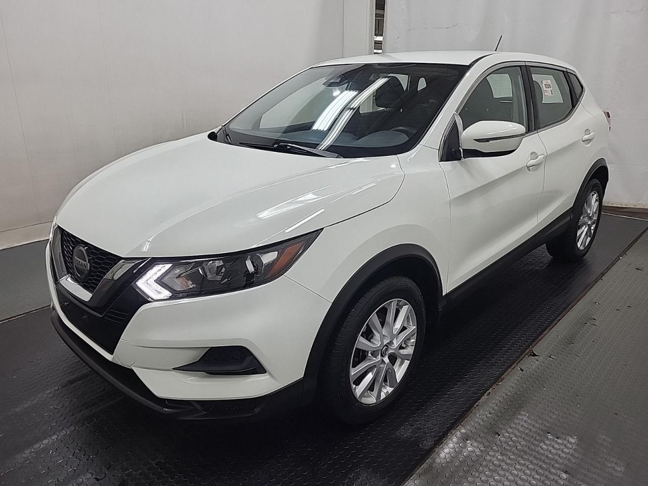 2020 Nissan Qashqai S