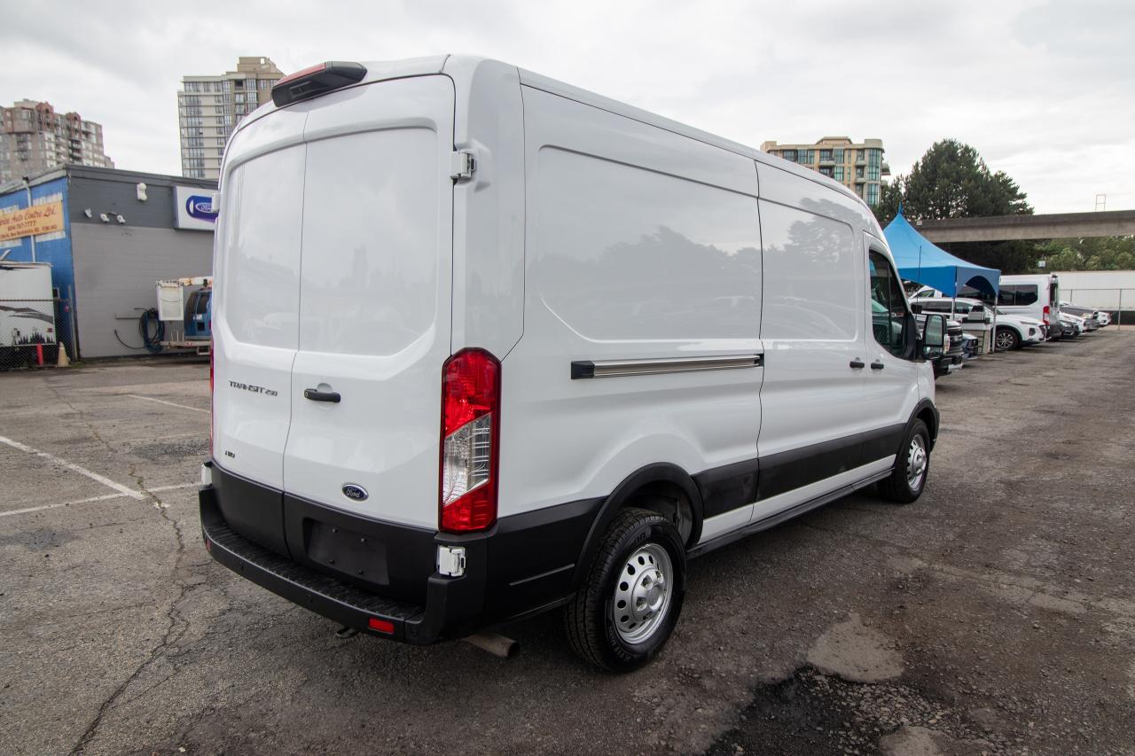 2021 Ford Transit T-250 148" Med Rf 9070 GVWR AWD Photo4