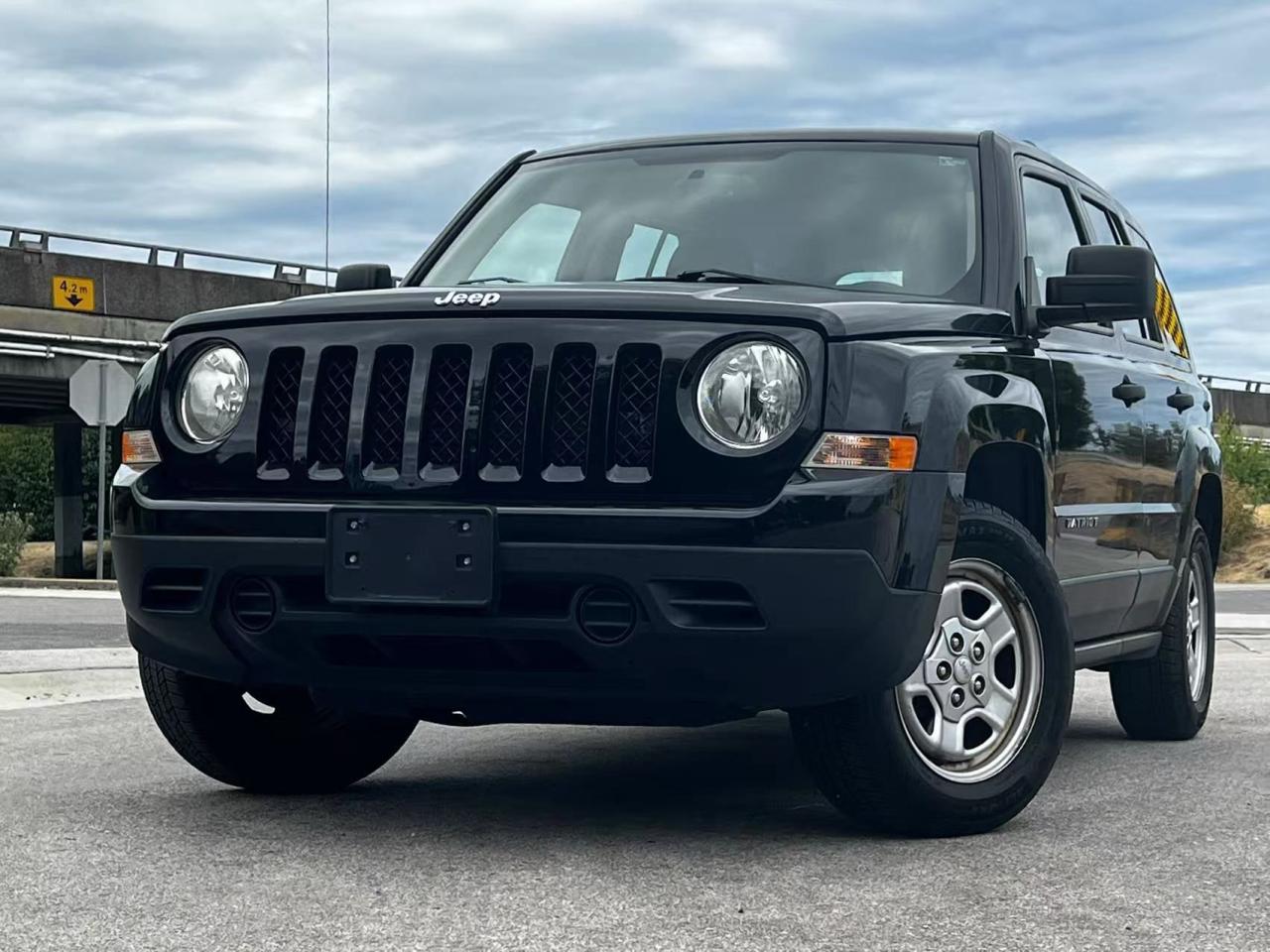 Used 2017 Jeep Patriot Sport AUTO/ NO ACCIDENT/ BC LOCAL/ LOW KM for sale in Richmond, BC