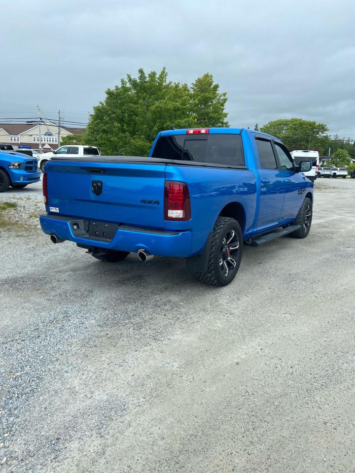2018 RAM 1500 SPORT Photo19