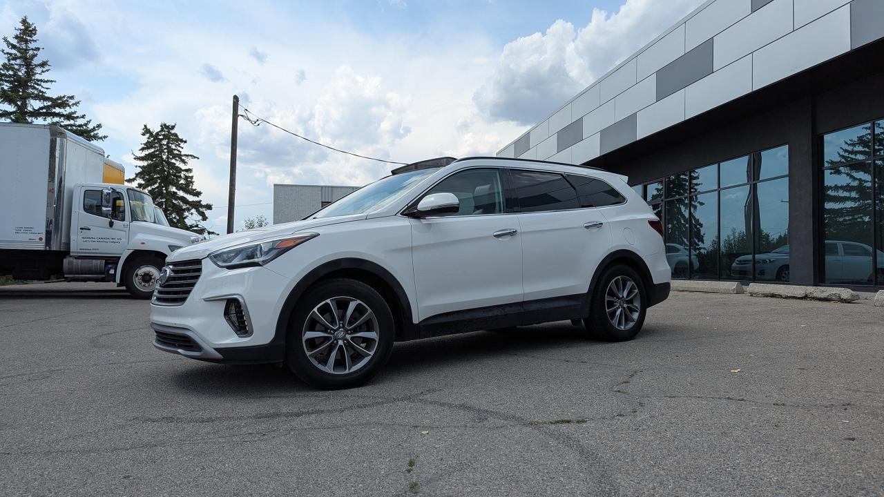 Used 2017 Hyundai Santa Fe XL AWD 4dr Luxury for sale in Calgary, AB