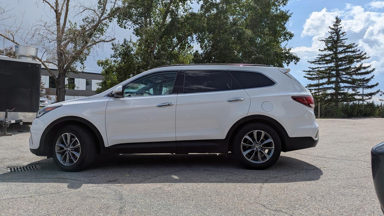 2017 Hyundai Santa Fe XL AWD 4dr Luxury - Photo #7