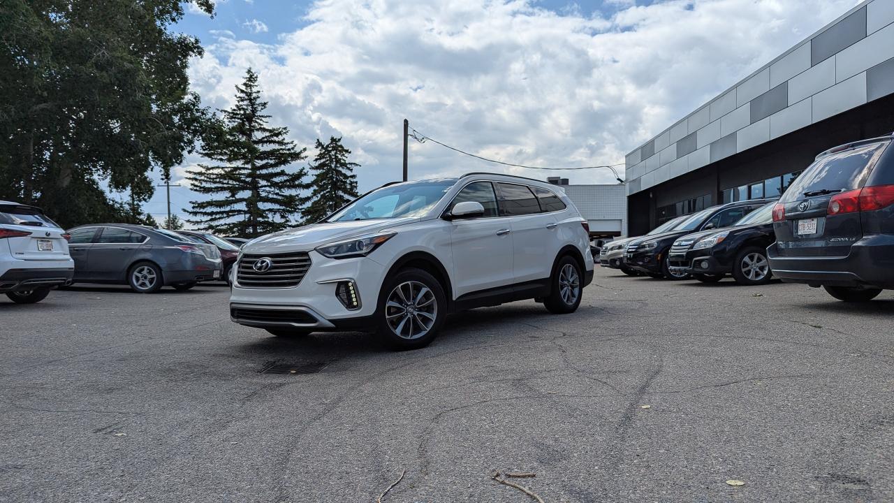 Used 2017 Hyundai Santa Fe XL AWD 4dr Luxury for sale in Calgary, AB