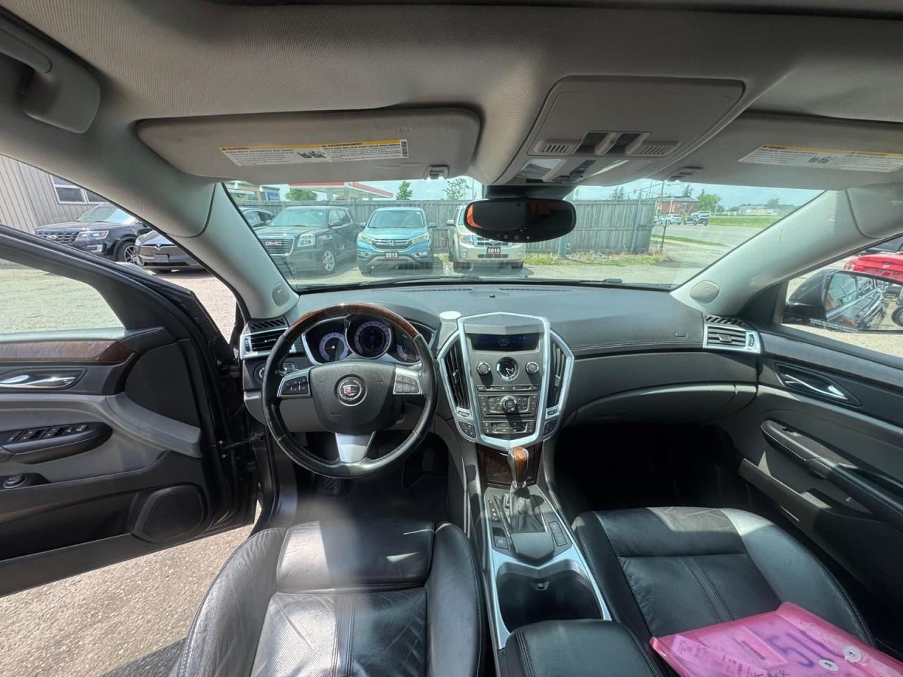 2010 Cadillac SRX 3.0 Premium, AWD, LEATHER, 2 SETS OF WHEELS - Photo #14