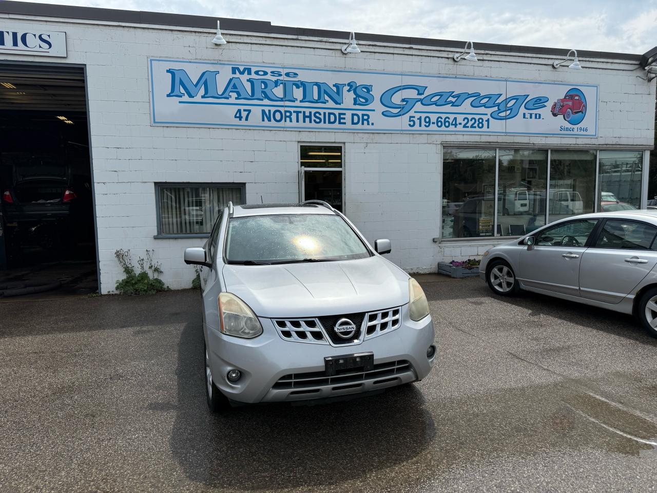 Used 2013 Nissan Rogue SL for sale in St. Jacobs, ON