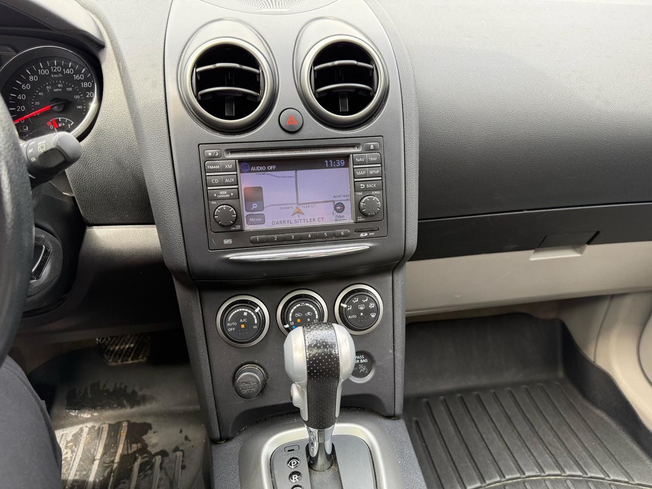 2013 Nissan Rogue SL Photo
