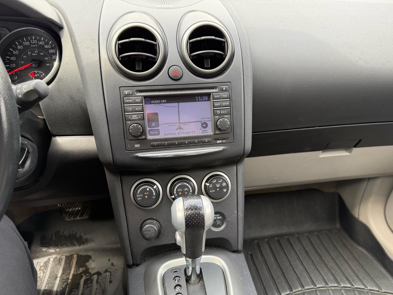 2013 Nissan Rogue SL - Photo #14