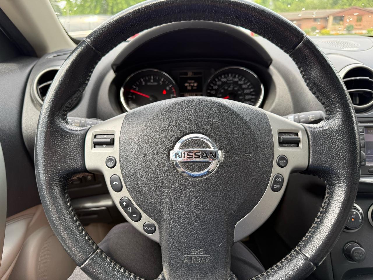 2013 Nissan Rogue SL Photo