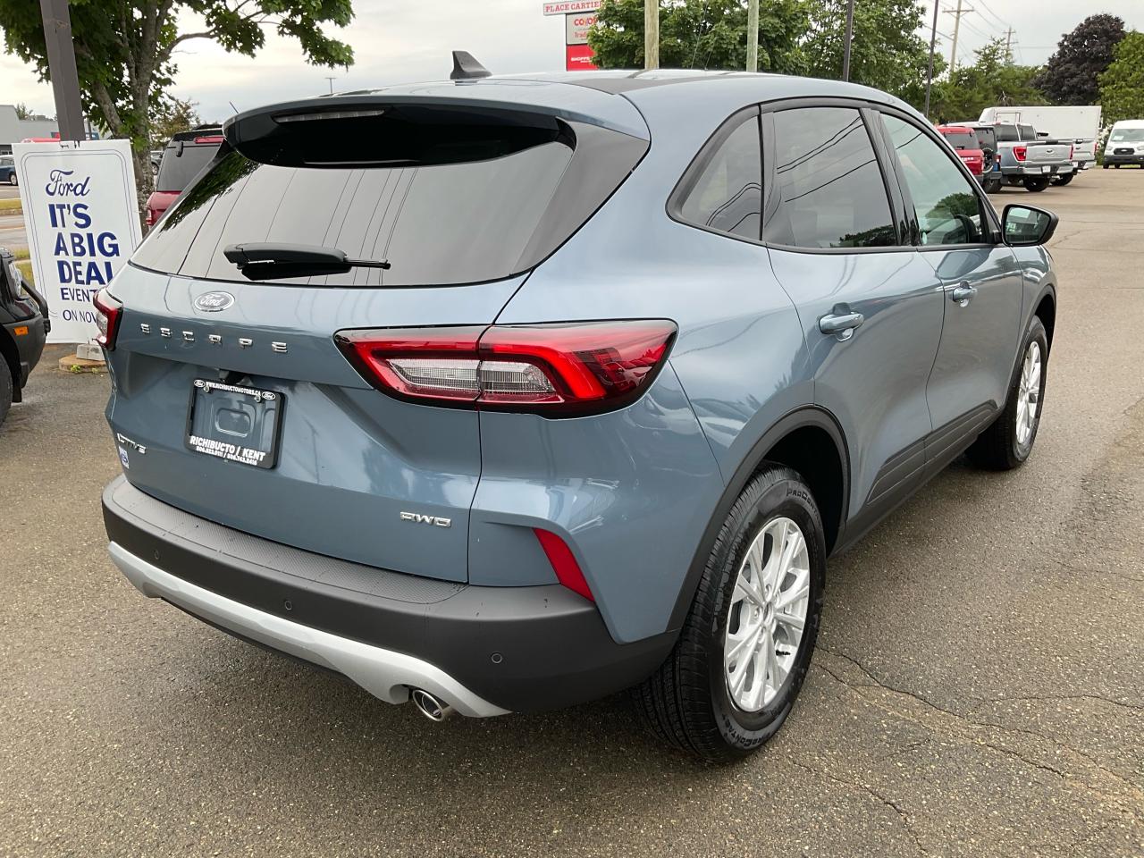 2025 Ford Escape Active Photo