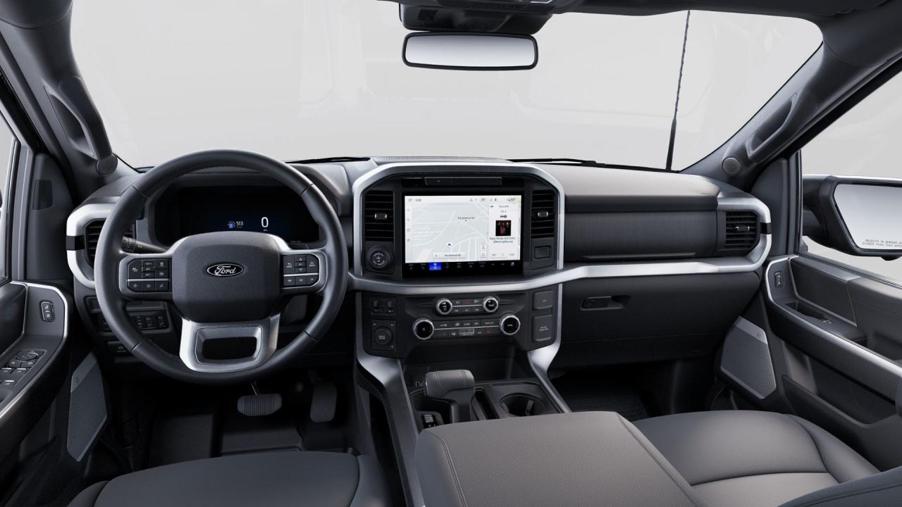 2025 Ford F-150 XLT Photo5