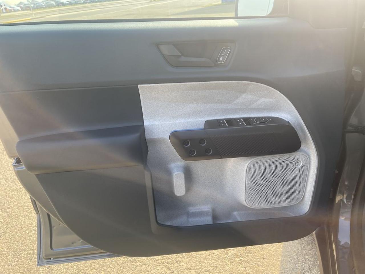 2025 Ford Maverick XLT 302A Photo5