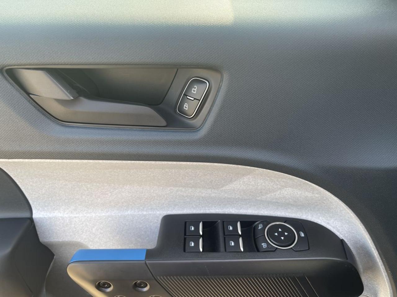 2025 Ford Maverick XLT 302A Photo5