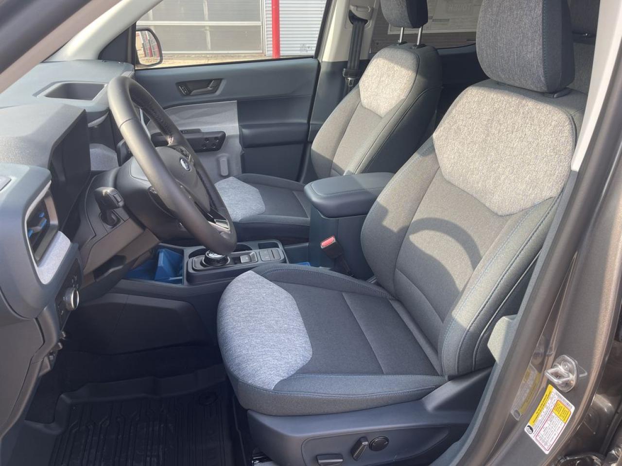 2025 Ford Maverick XLT 302A Photo5