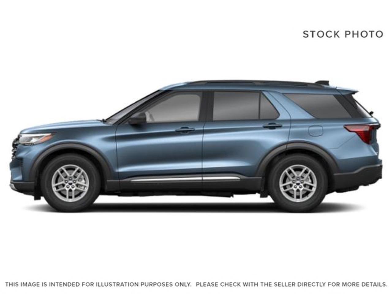 2025 Ford Explorer Active 200A Photo1