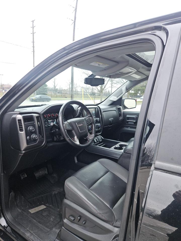 2017 GMC Sierra 1500 SLT - Photo #15