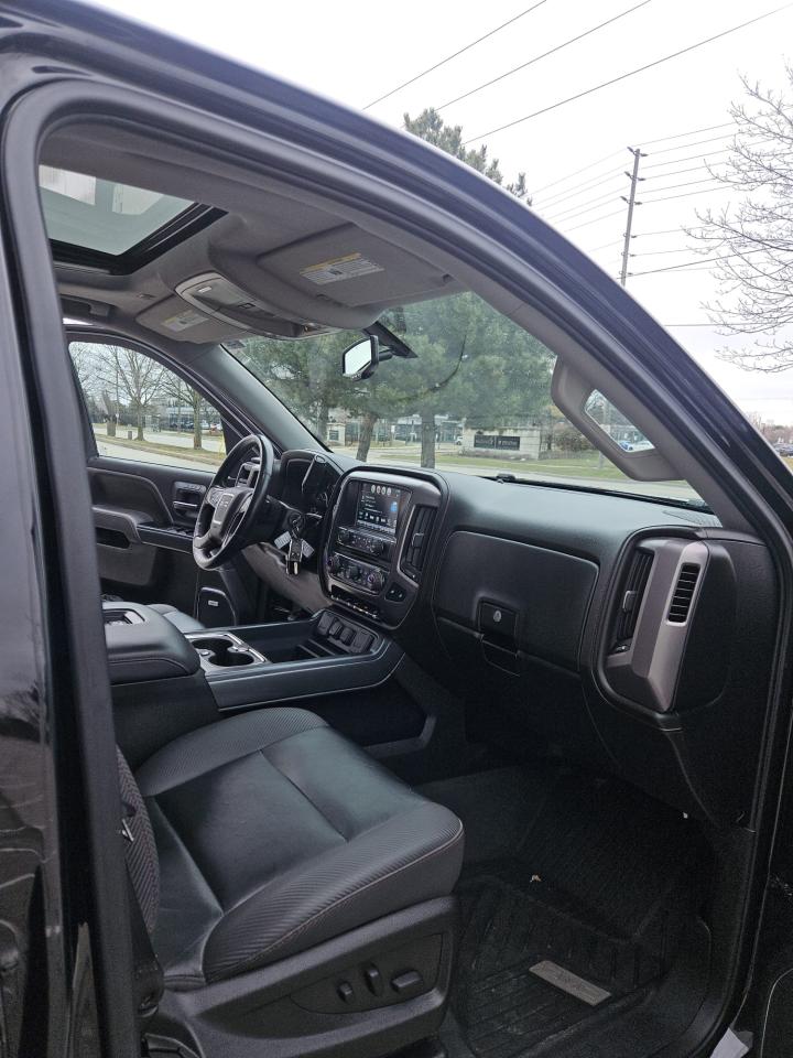 2017 GMC Sierra 1500 SLT - Photo #14
