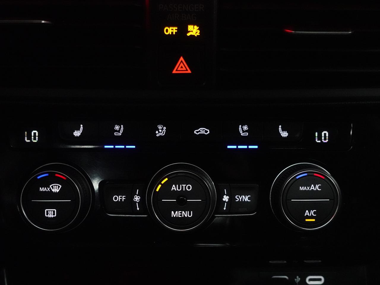 2024 Volkswagen Jetta HIGHLINE | Nav | Leather | Panoroof | DigitalDash Photo