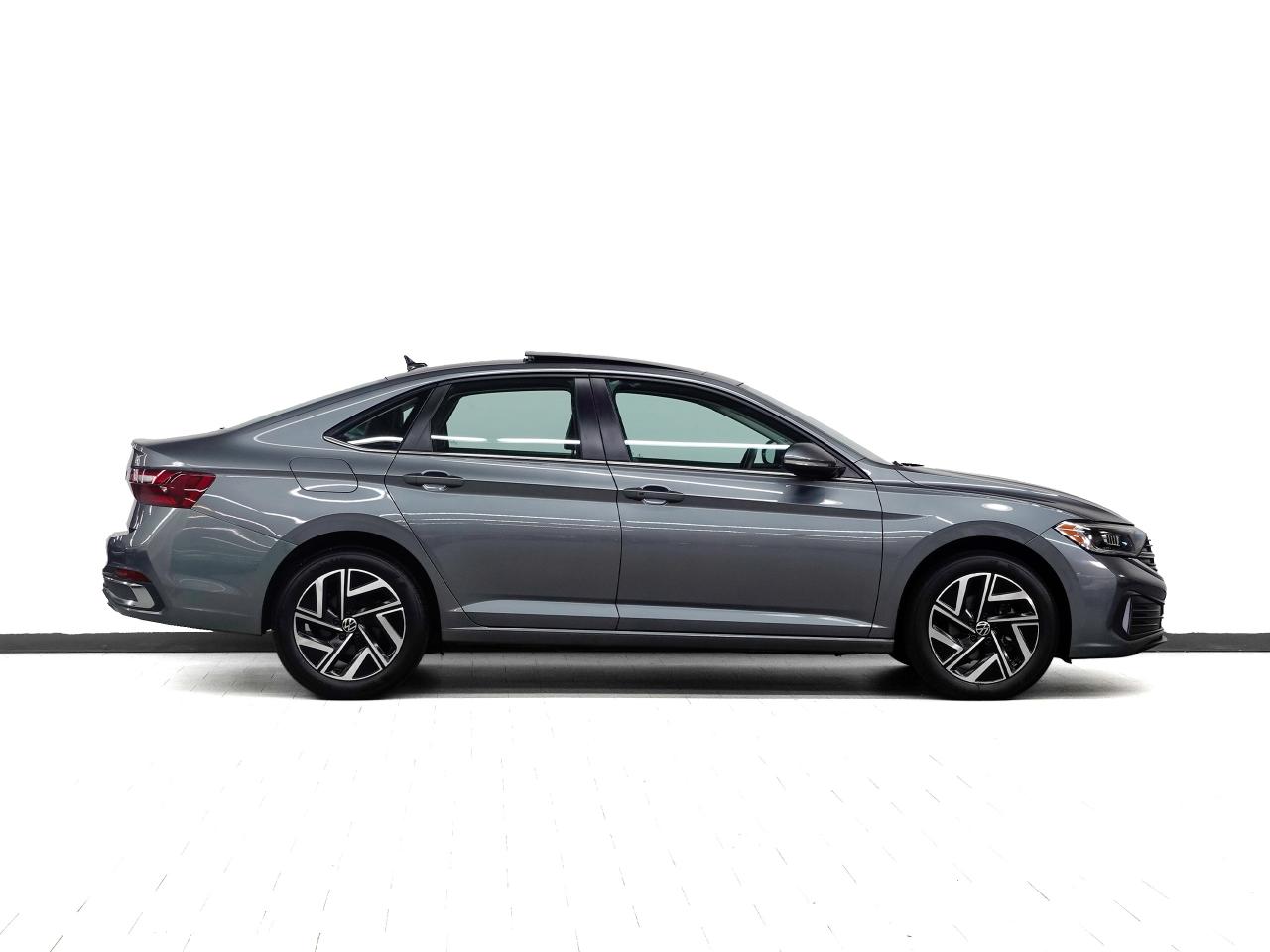 2024 Volkswagen Jetta HIGHLINE | Nav | Leather | Panoroof | DigitalDash