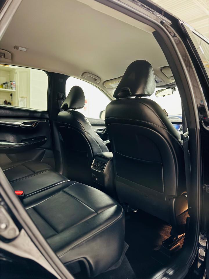 2021 Infiniti QX50 PURE - Photo #24