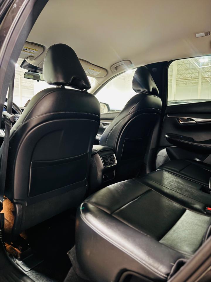 2021 Infiniti QX50 PURE - Photo #23